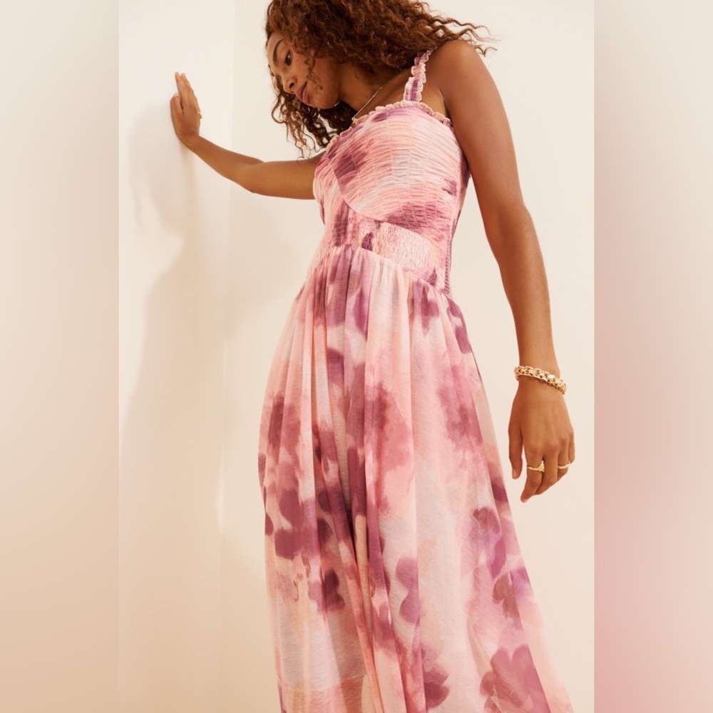 Free People Tessa Smocked Midi Dress Blush Pink Watercolor Pattern NWT Size L - Picture 3 of 12